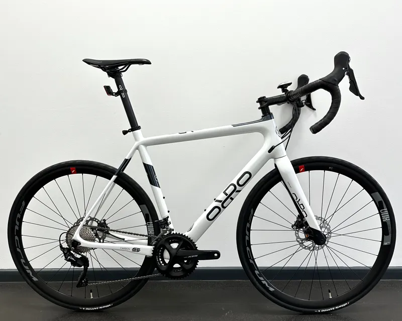 EX-DISPLAY Orro Gold EVO 105 Hydro Road Bike Large 2023 in White Gloss